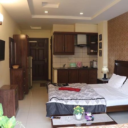 Cozy Studio Apartment In Bahria Town Ραβαλπίντι Εξωτερικό φωτογραφία