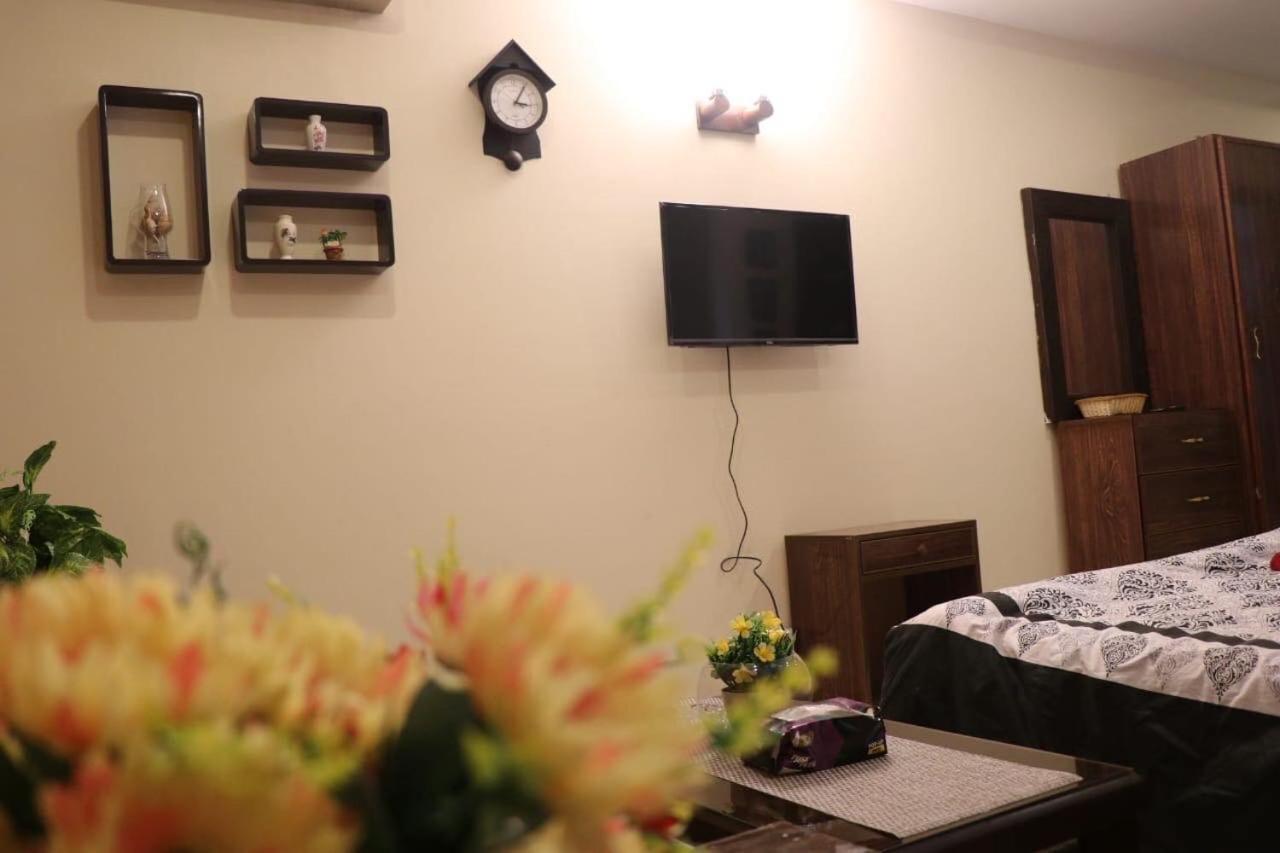 Cozy Studio Apartment In Bahria Town Ραβαλπίντι Εξωτερικό φωτογραφία
